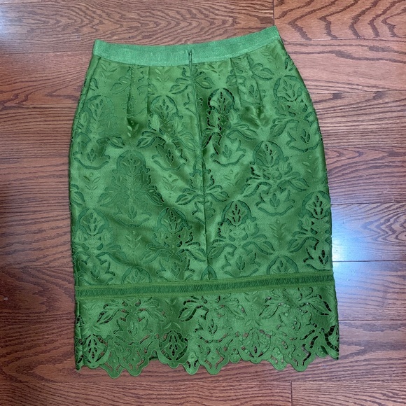 Ann Taylor Skirt - Picture 2 of 3